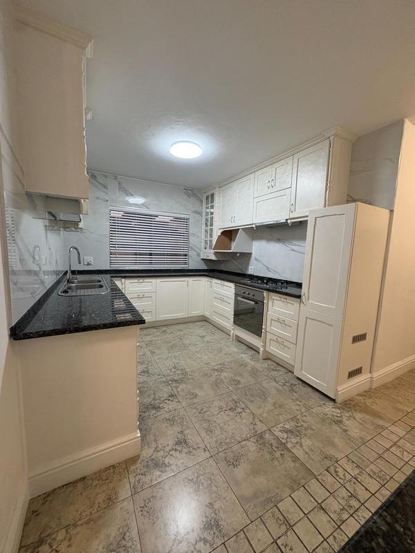 To Let 3 Bedroom Property for Rent in Wetton Western Cape